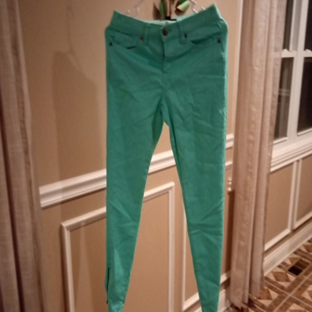 Skinny jeans
